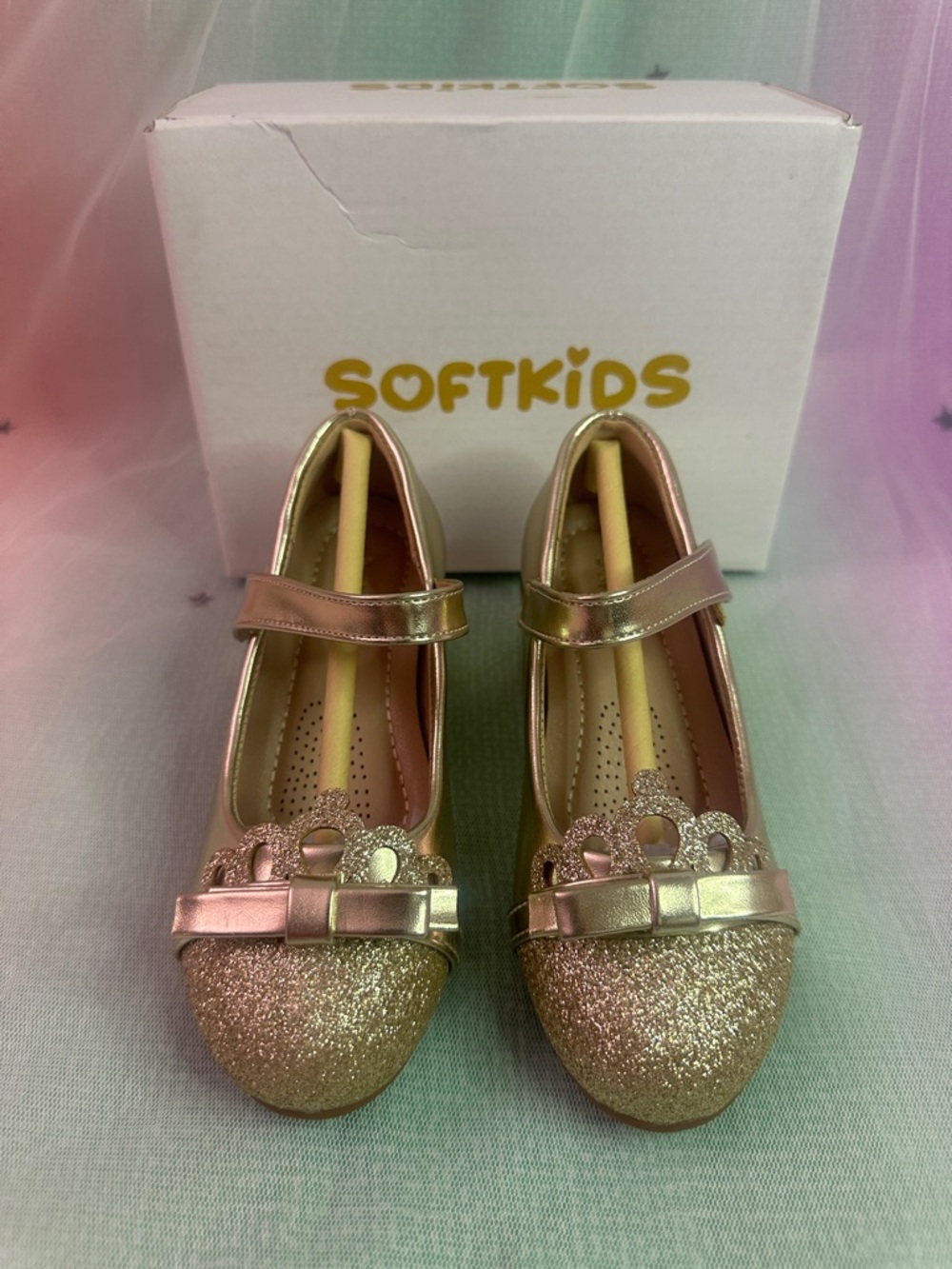 Girls' Gold Glitter Mary Jane Dress Shoes